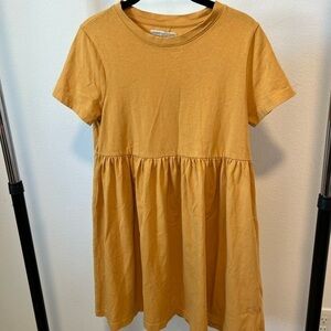 𝅺urban Outfitters Women’s Yellow Dress Size Small Petite‎